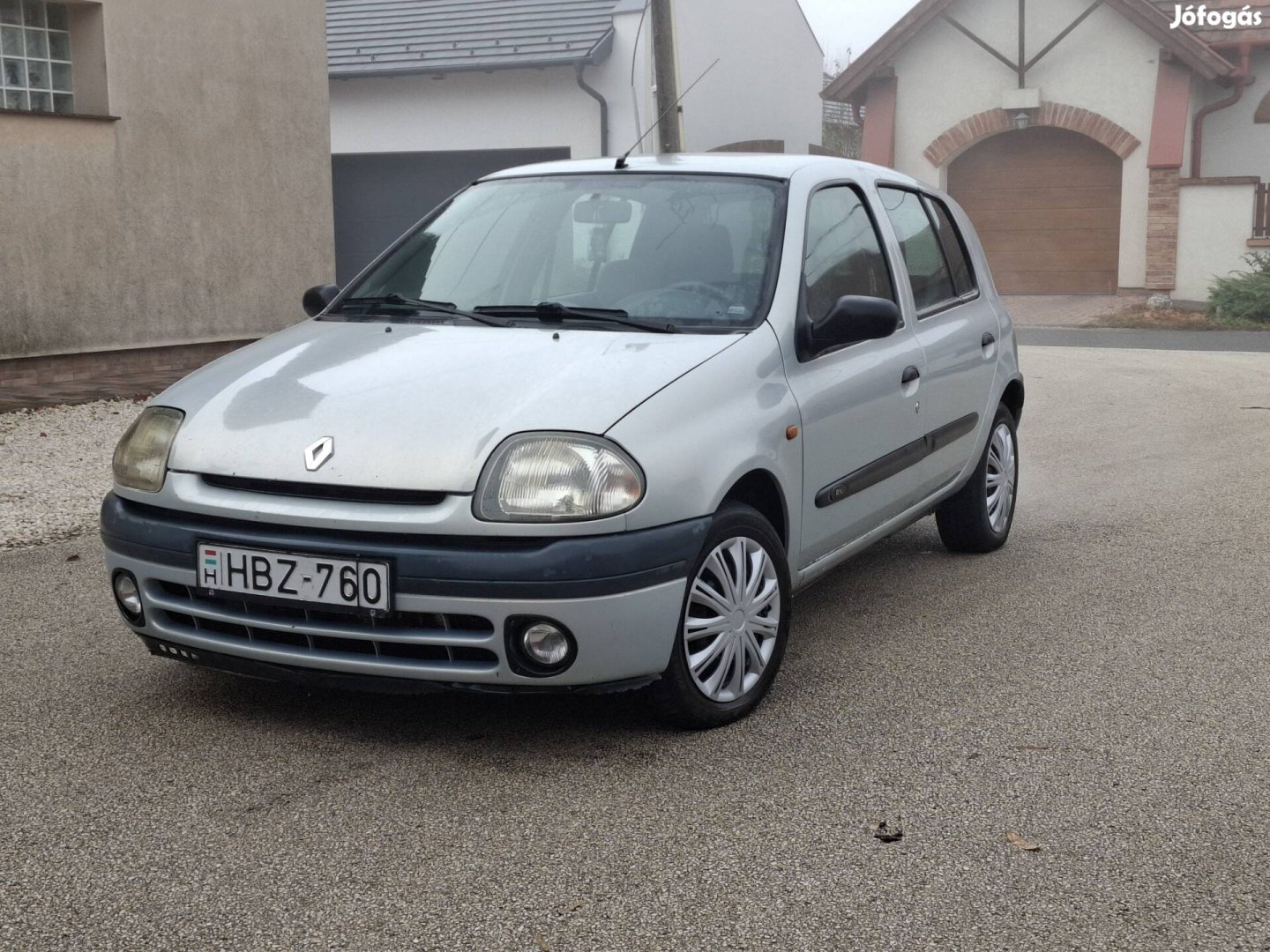 Új renault clio 1.2 benzin friss műszaki! 