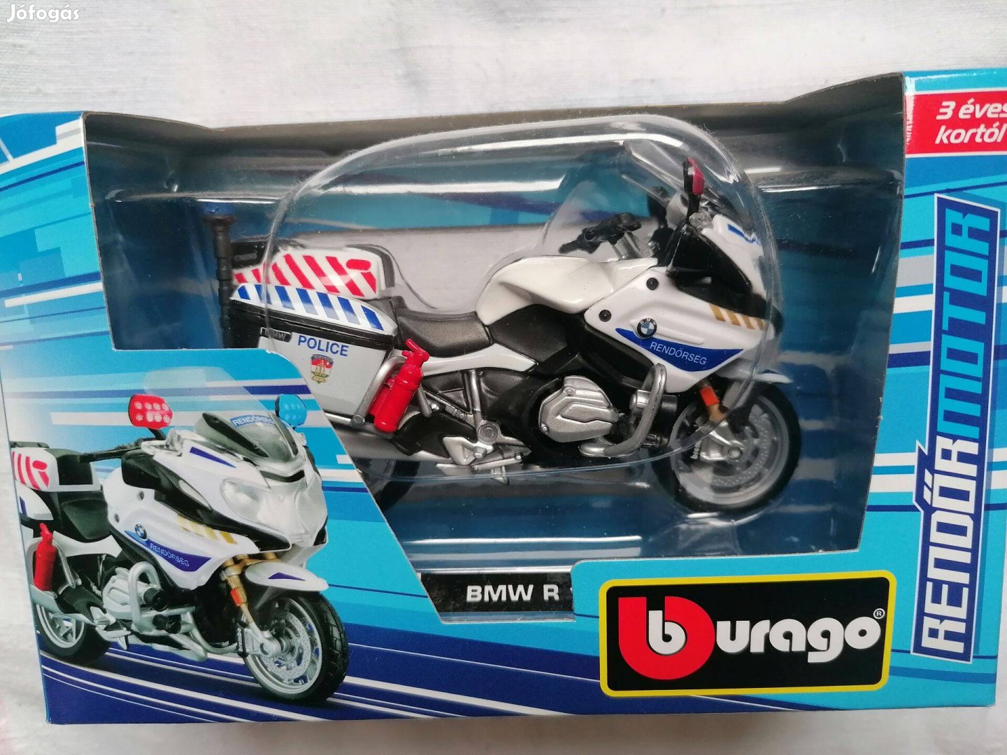 Új rendőr motor modell BMW R1200RT