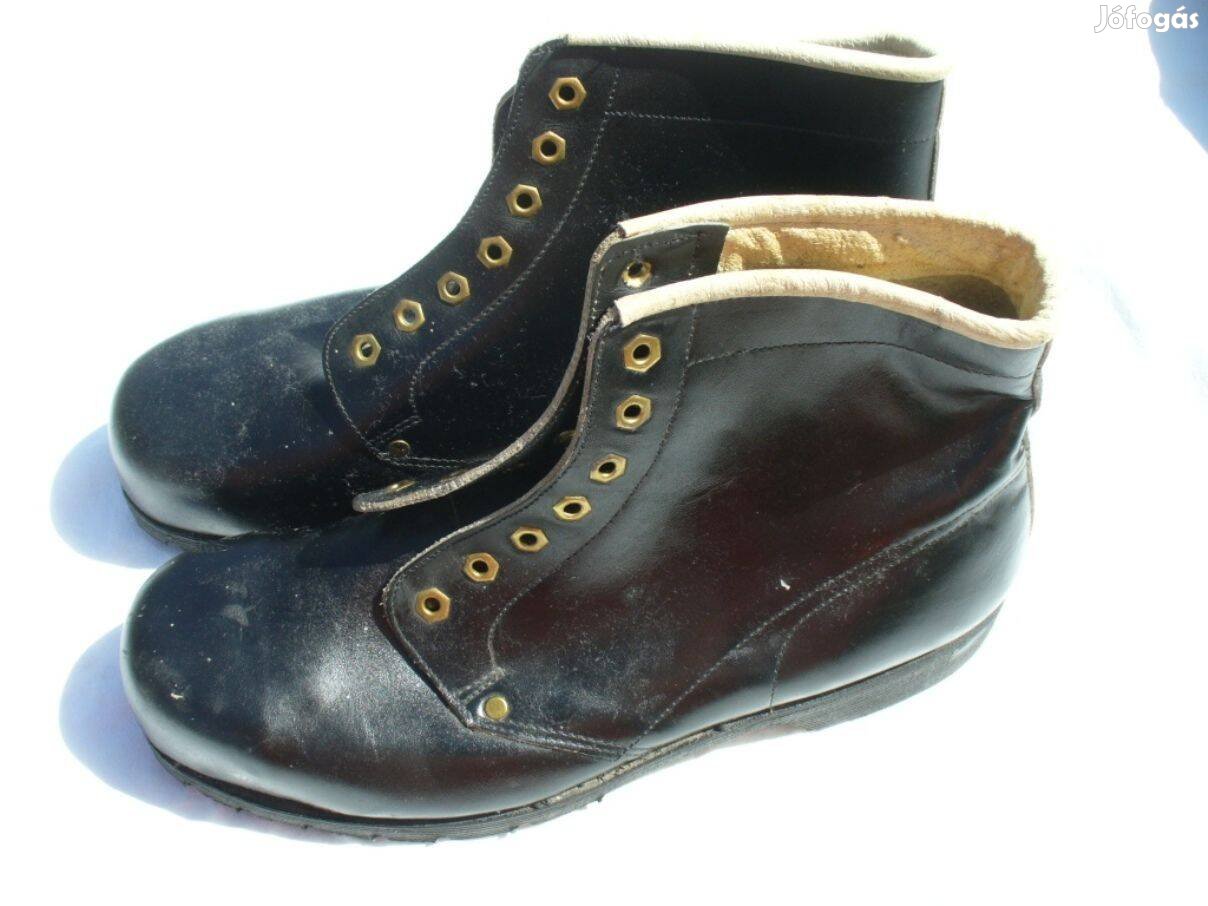 Új retro Tótkomlósi bőr és kaucsuk munkavédelmi cipő bakancs 42 43