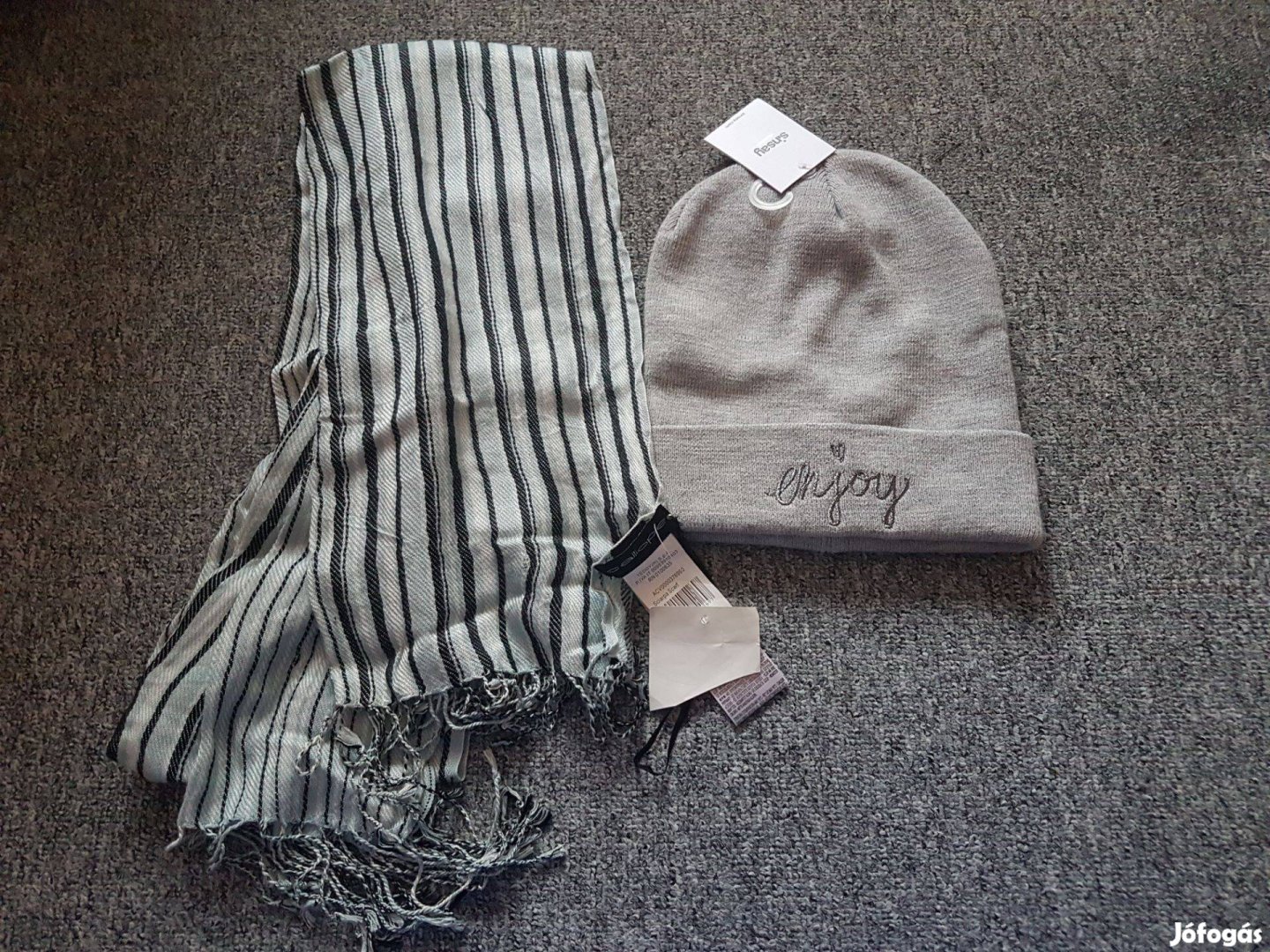 Új sapka, sál szett