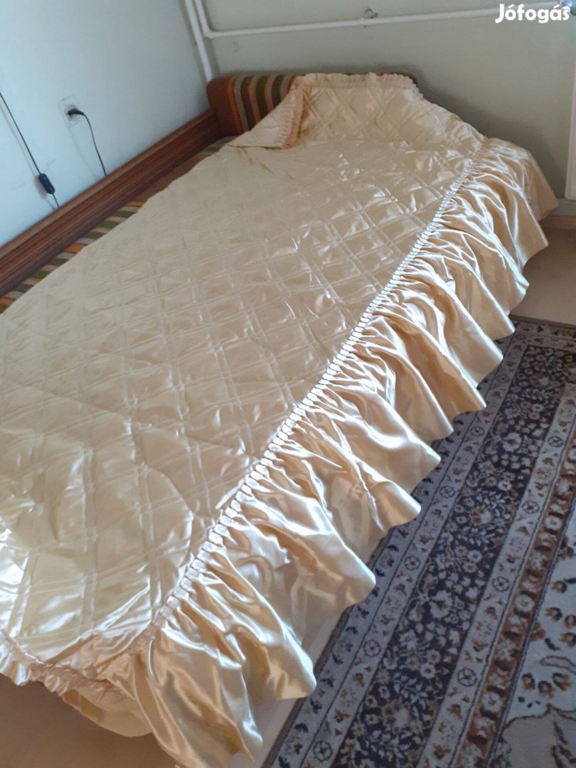 Új steppelt brokát dupla ágytakaró 260x200cm