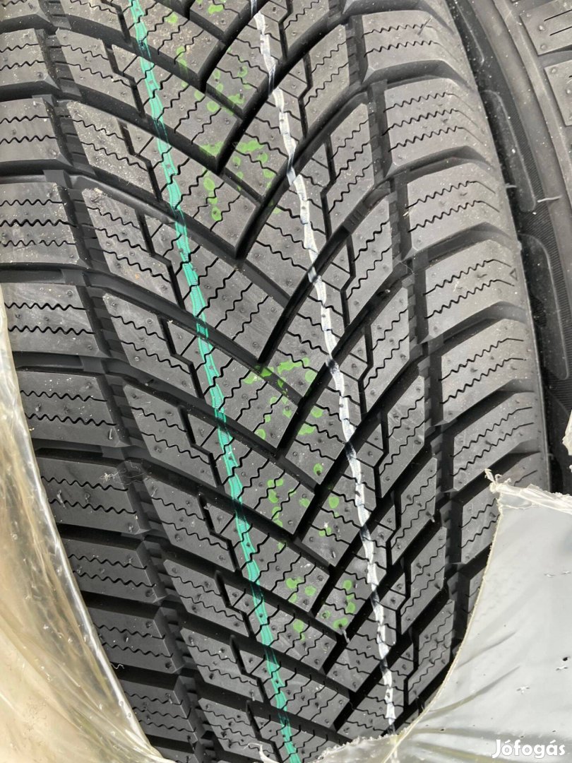 Új téli gumik párban 165/60 R15 méretben az előrelátóknak