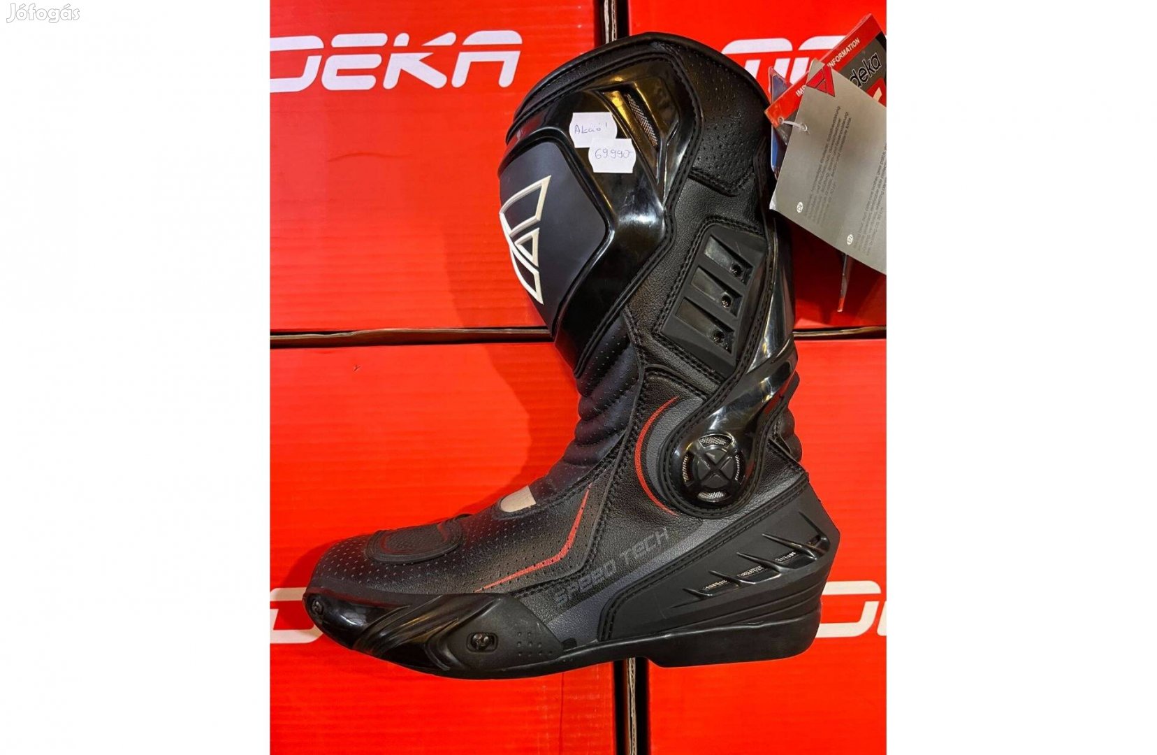 Új tesztgyőztes Német sport motoros csizma akció ! Modeka