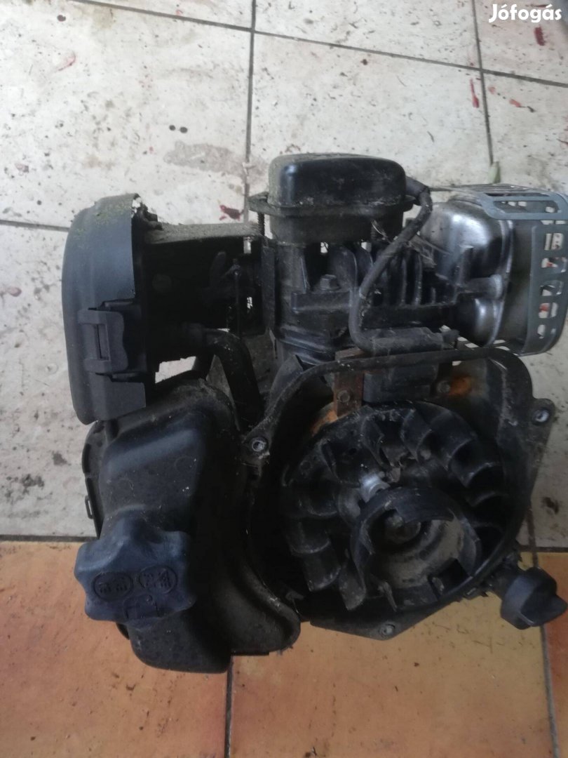 Új típusú Briggs motor alkatrésznek eladó!