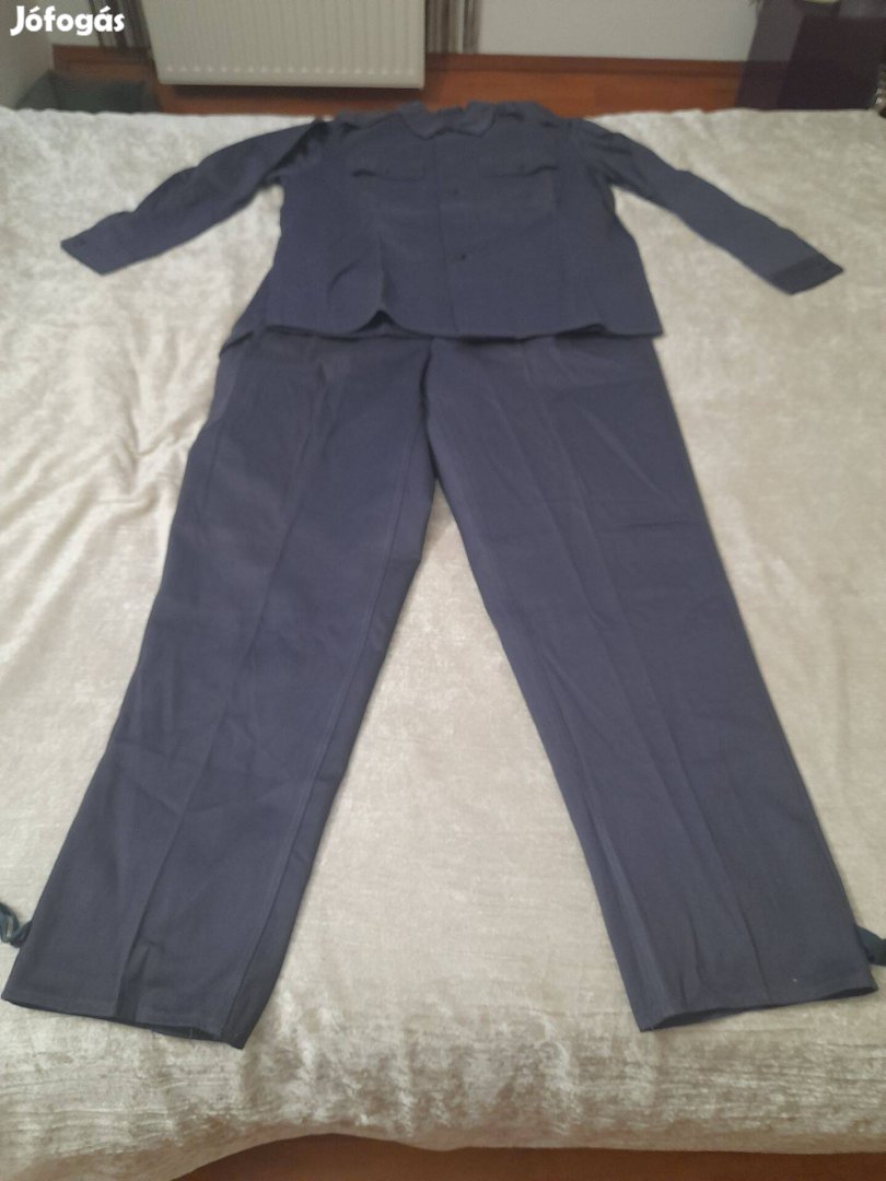 Új tűzoltó gyakorló ruha 1971 gyártású