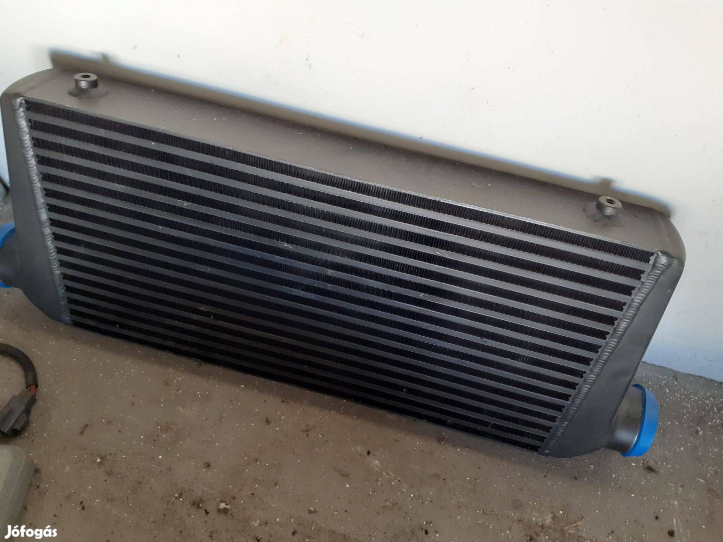 Új univerzális nagy tuning intercooler hűtő 500LE-ig 600x300x76