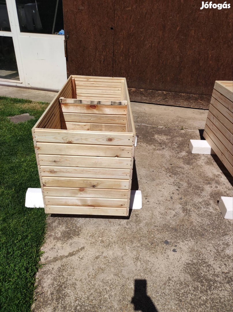 Új virágláda magaságyás!