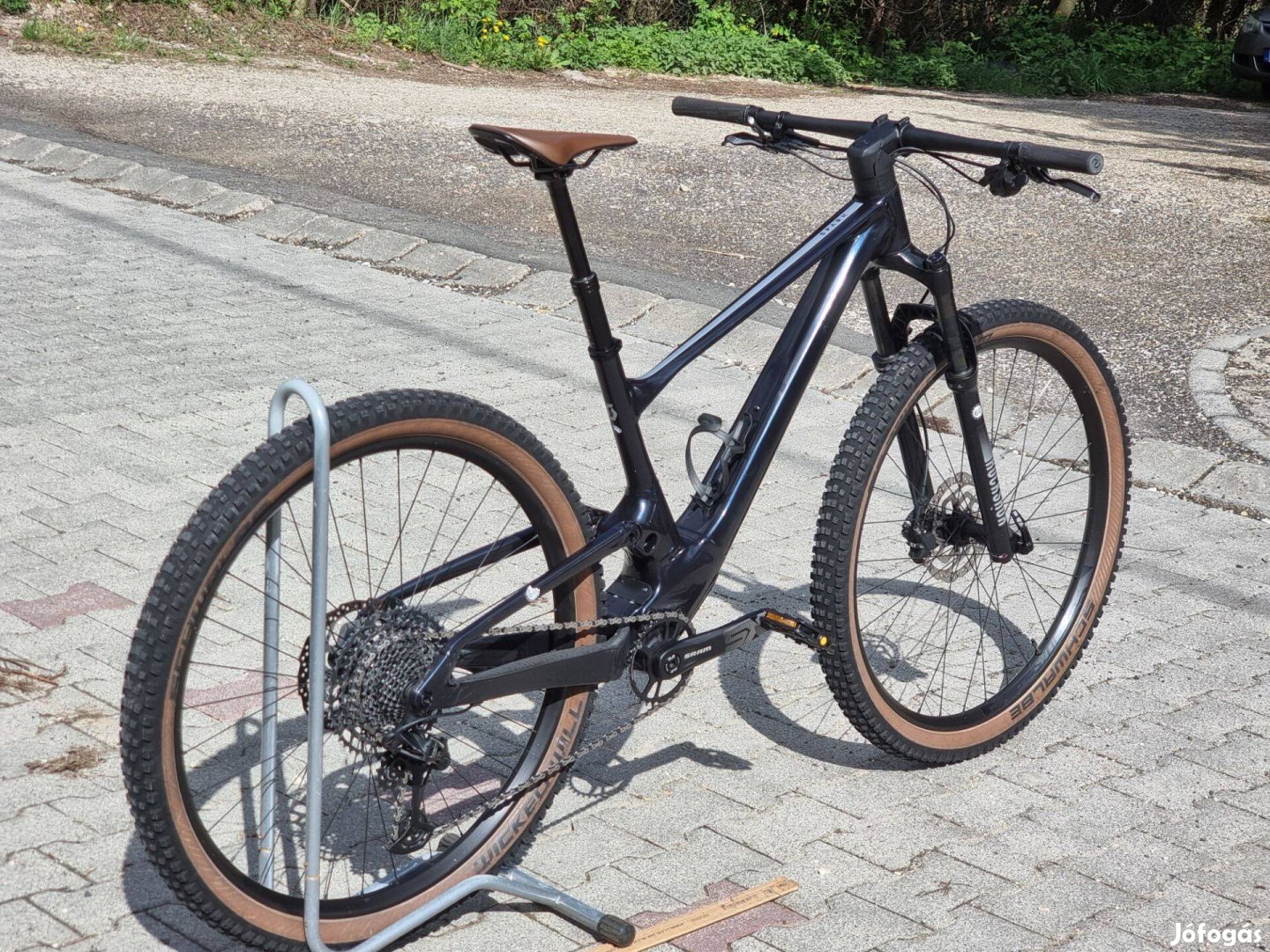 Újsz. 2023 Scott Spark fully MTB Rock Shox twinlock Cube Specialized