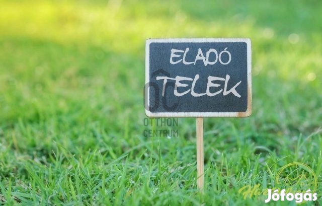 Újszászon építési telek eladó!