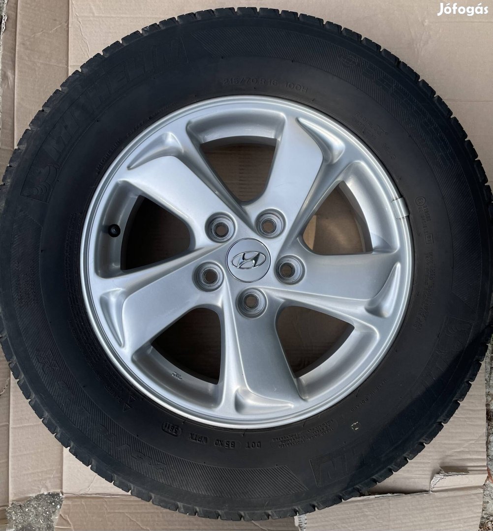 Újszerű 16" Kia / Hyundai ix35 alufelni garnitúra