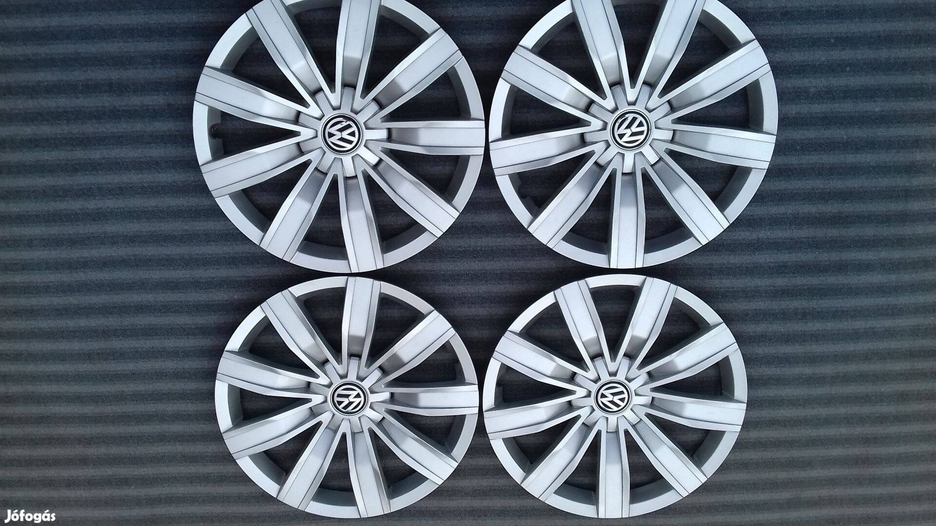 Újszerű 17 colos gyári Vw dísztárcsa garnitúra