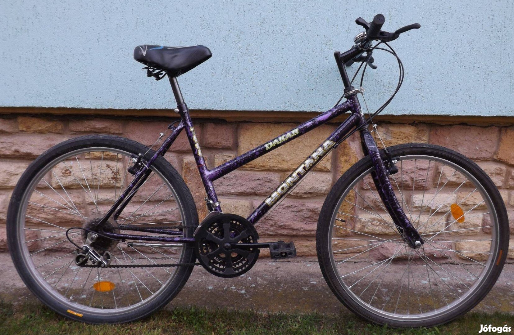 Újszerű 26-os női vázas kerékpár Shimano 18 sebességű bicikli