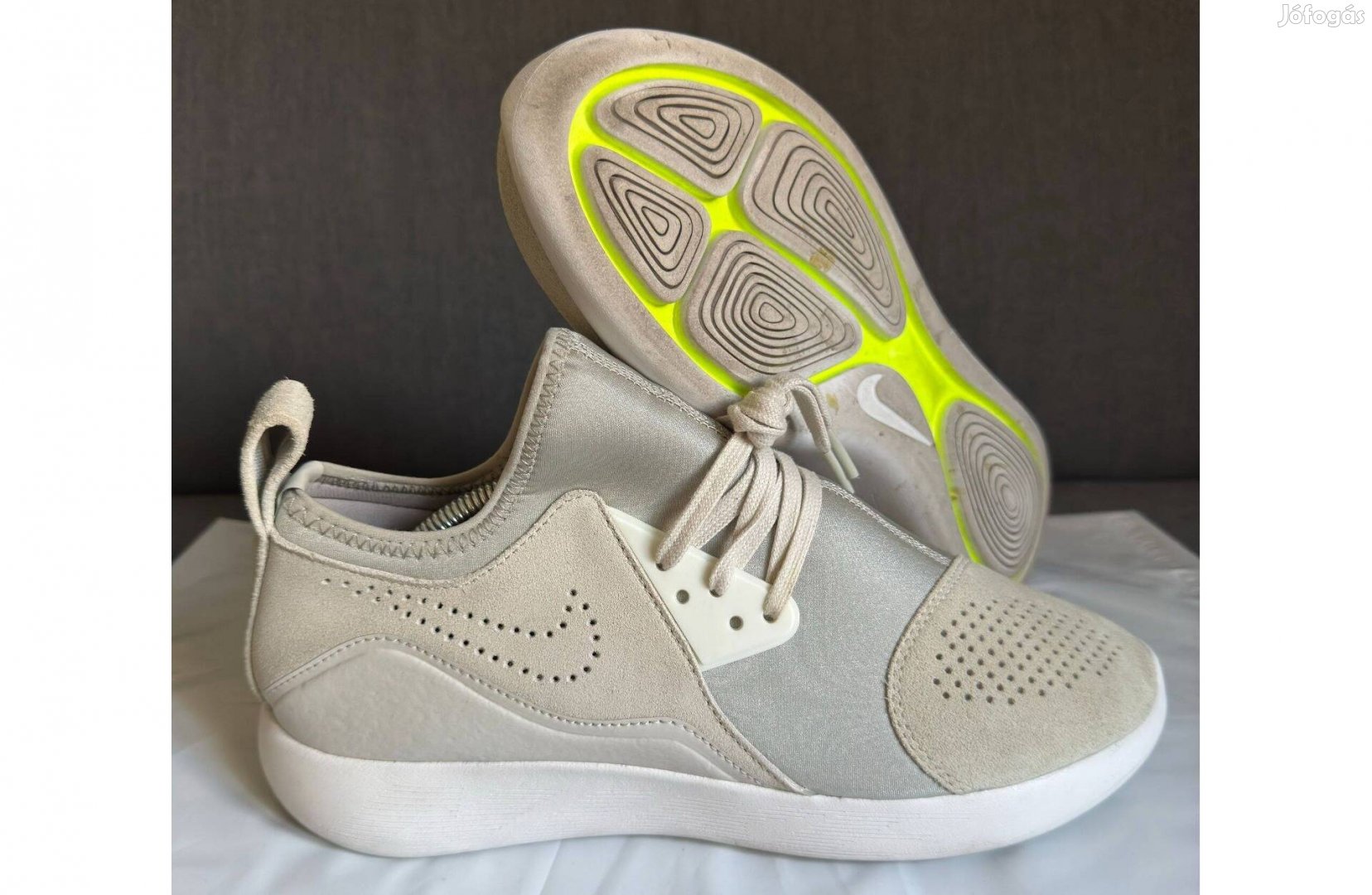 Újszerű 43 44 Lunarcharge Premium Light Bone Törtfehér Férfi Cipő