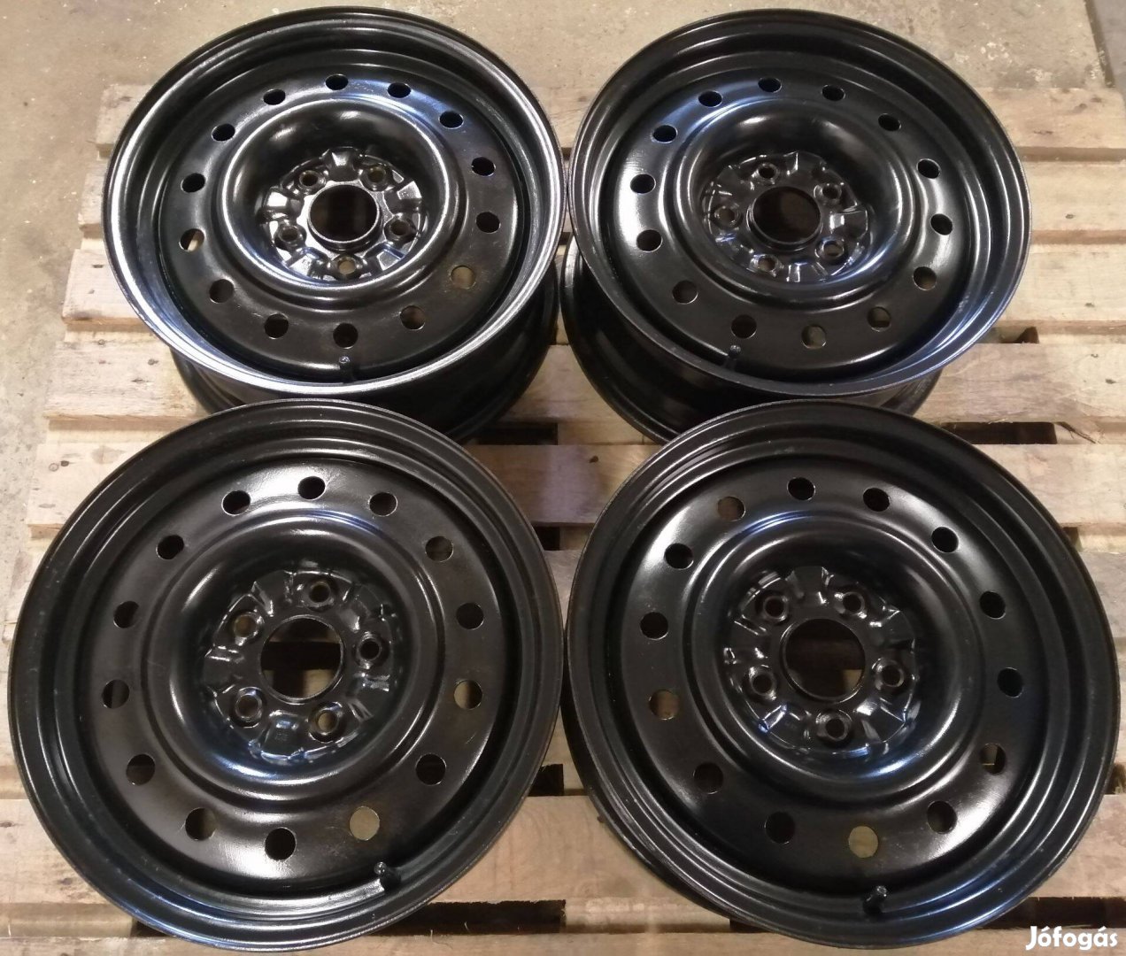 Újszerű 5X114,3 R16 Nissan Opel Renault Kia Hyundai Mazda felni 2szett