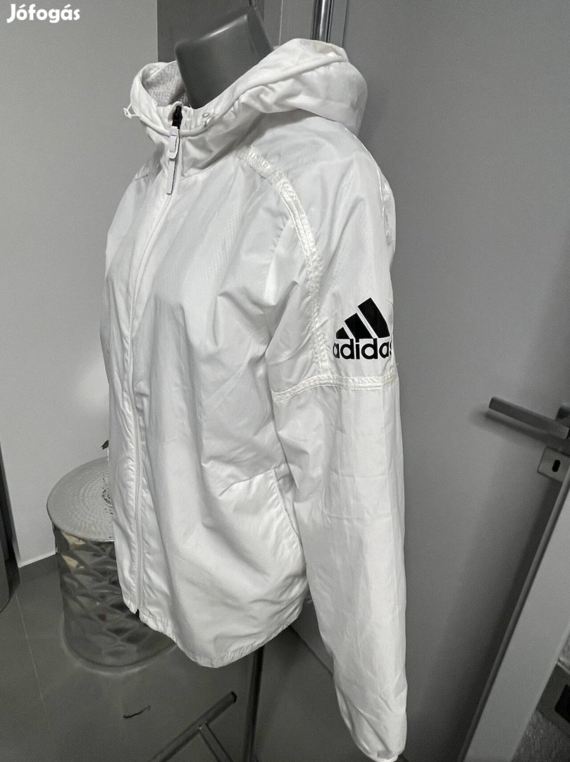 Újszerű Adidas széldzseki 