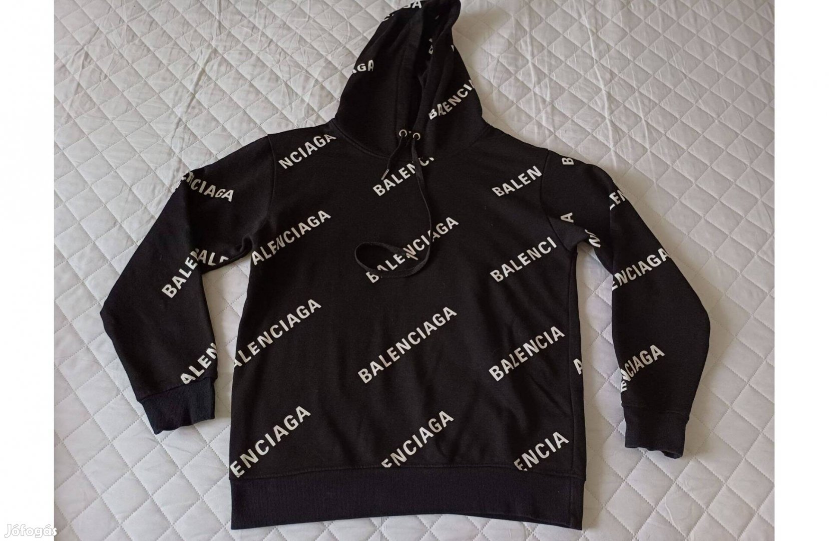 Újszerű Balenciaga uniszex hoodiepulóver ML -es