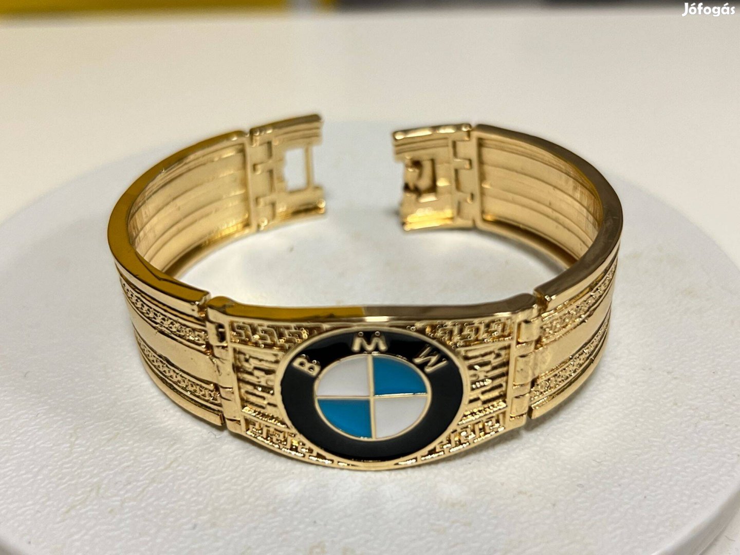 Újszerű Barakka Baraka Arany színű BMW -s nemesacél karkötő karperec