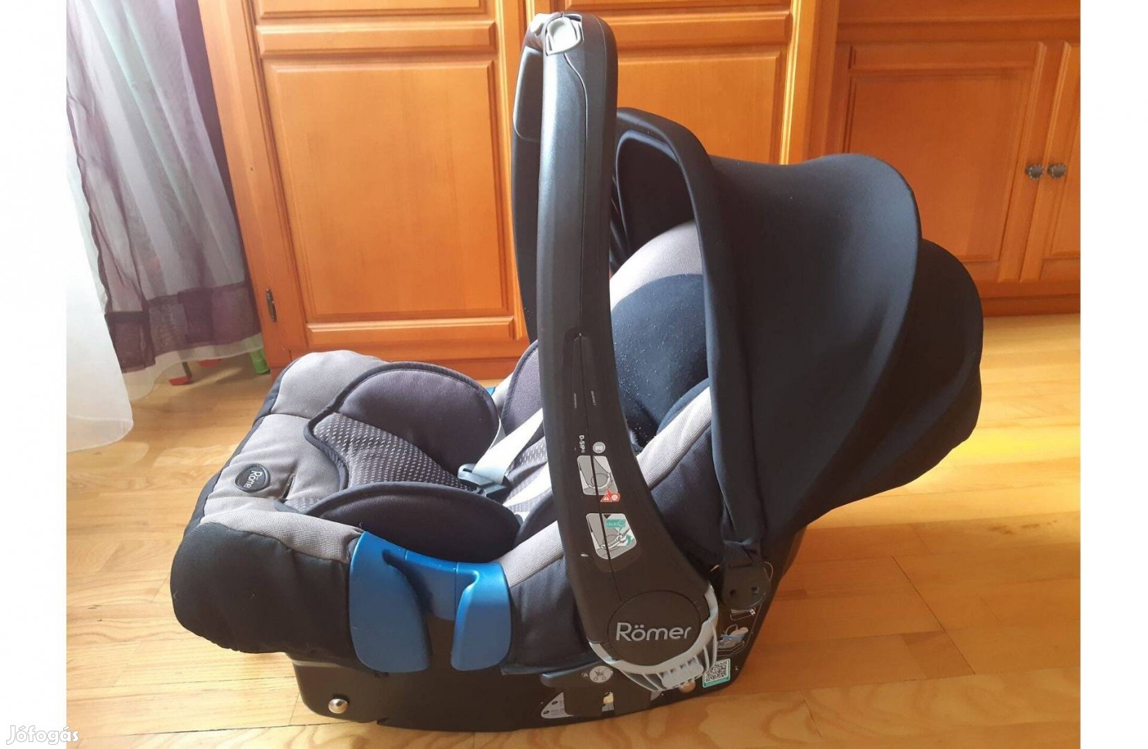 Újszerű Britax Römmer gyerek autósülés babahordozó 0-13 kg