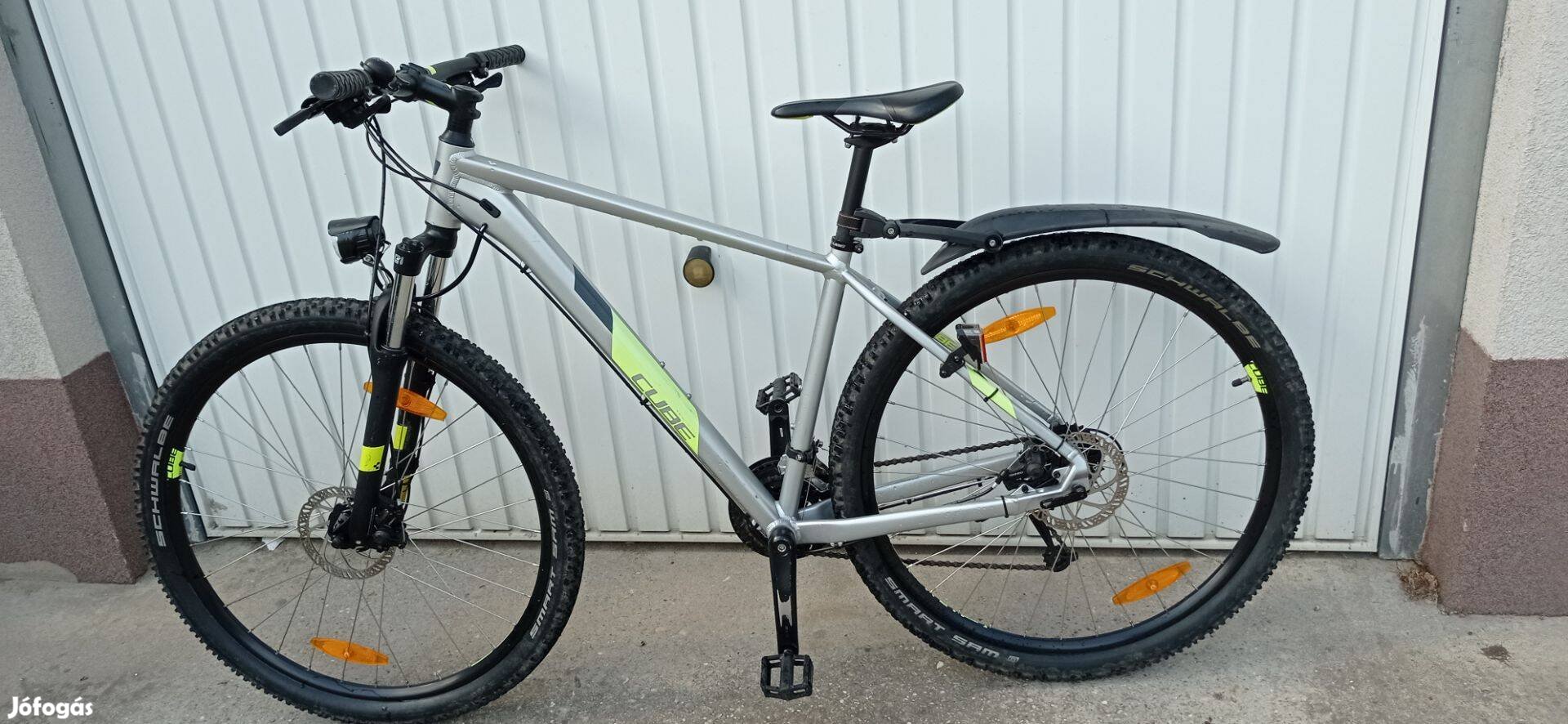 Újszerű Cube AIM HPA tárcsafékes alu kerékpár
