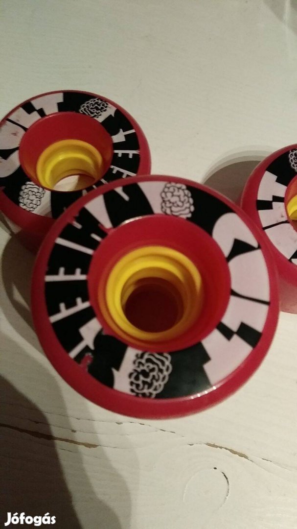 Újszerű Cult Classics 80A longboard kerekek