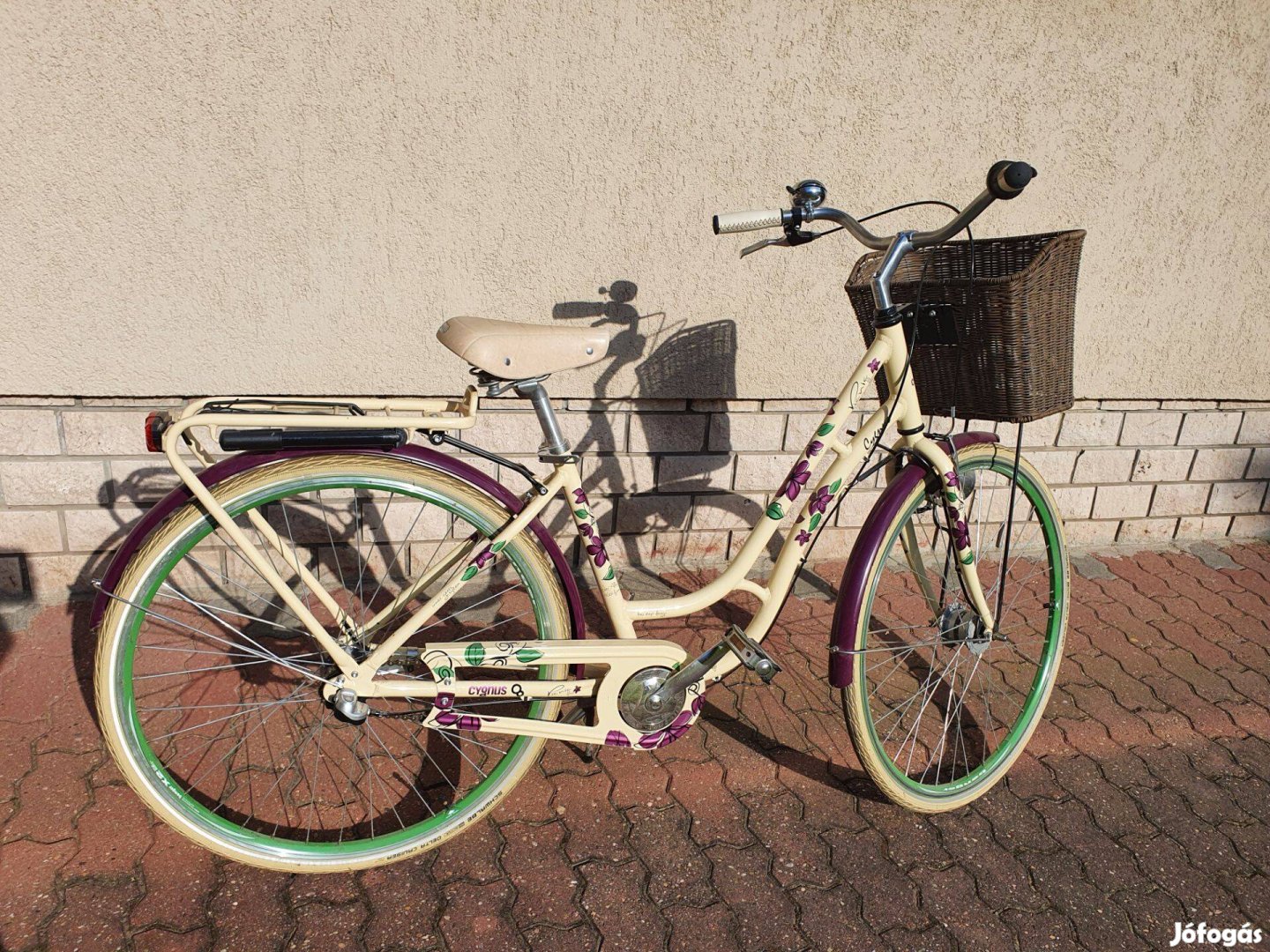 Újszerű Cygnus Picnic női bicikli