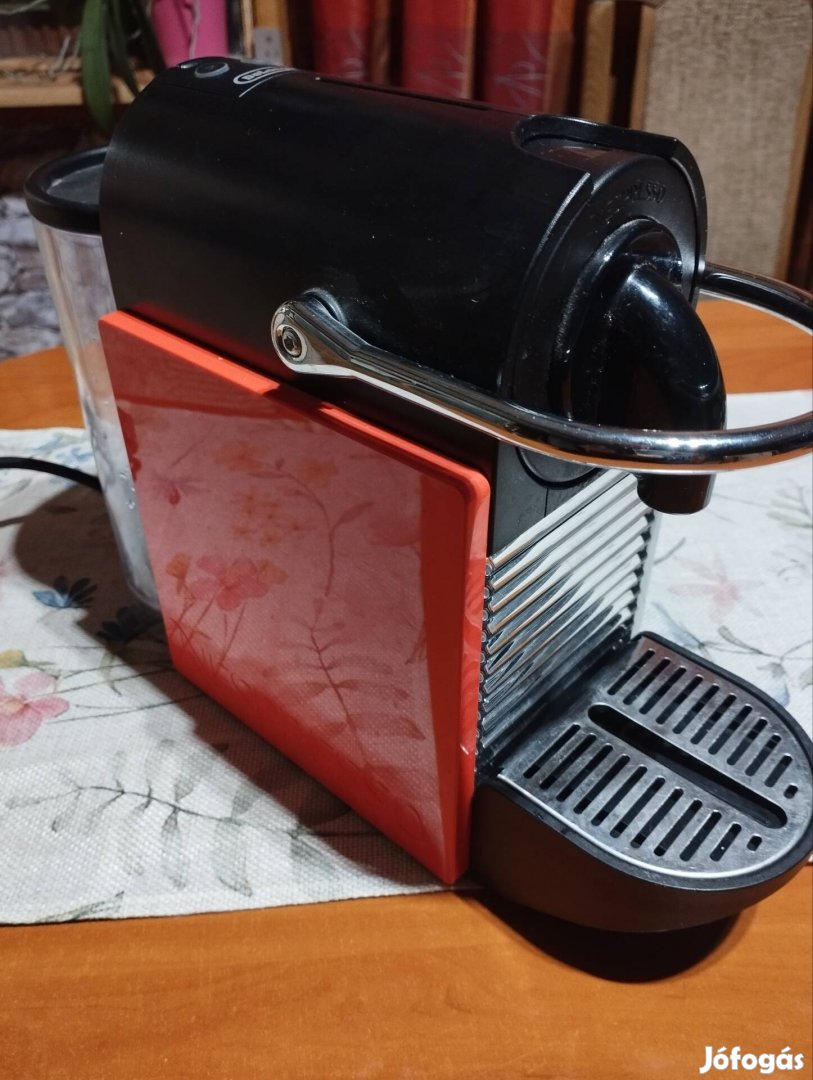 Újszerű DeLonghi Nespresso kapszulás kávéfőző