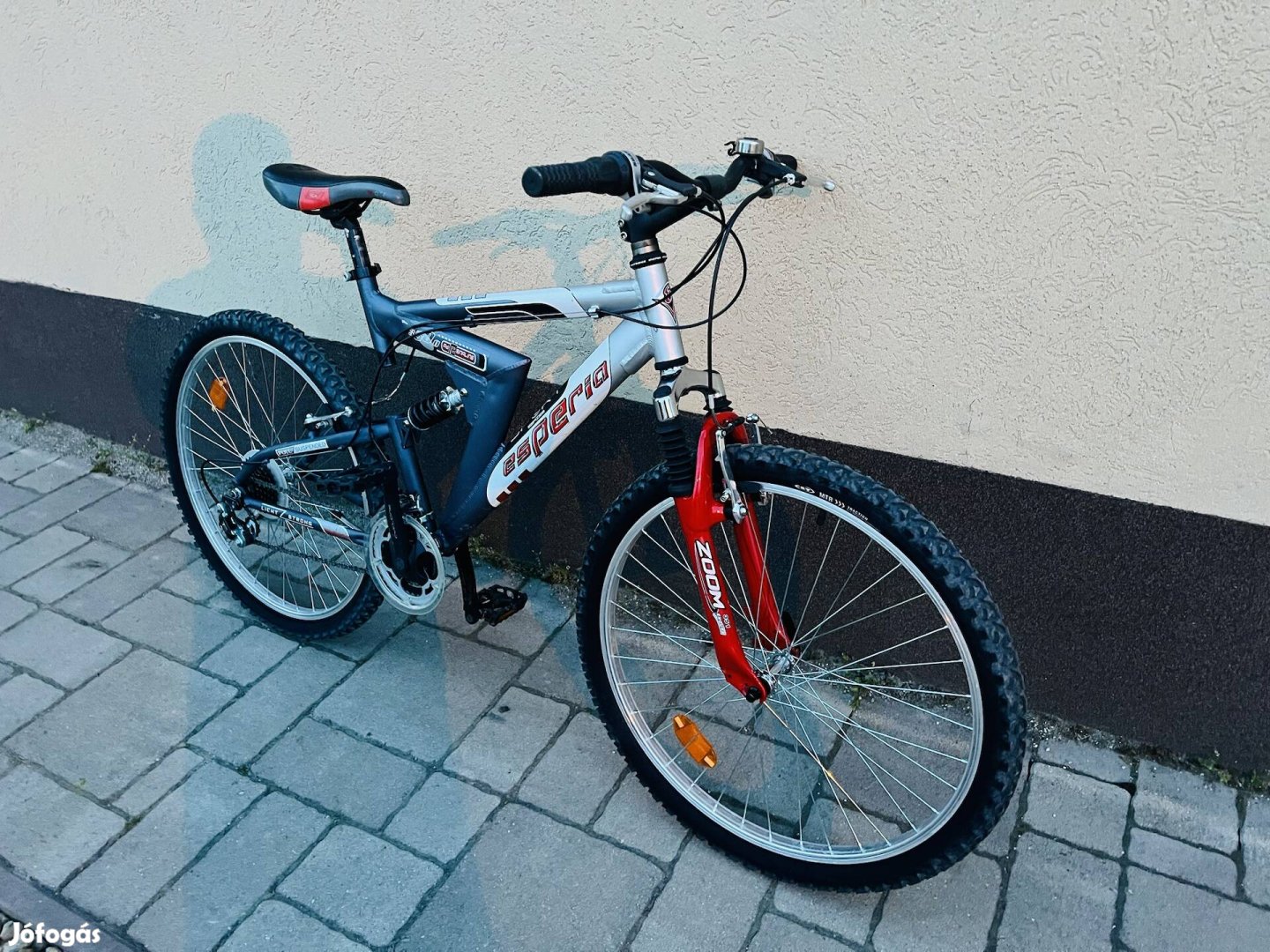 Újszerű Esperia 26"-os mountain bike kerékpár eladó
