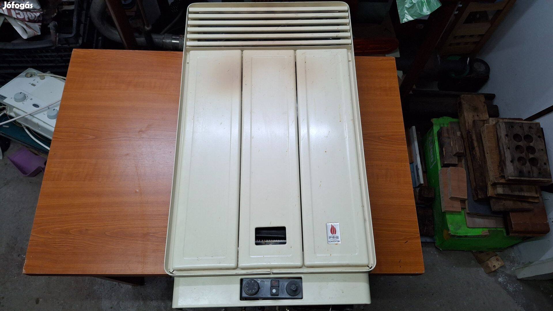 Újszerű FÉG FK25 gázkonvektor fali fűtő