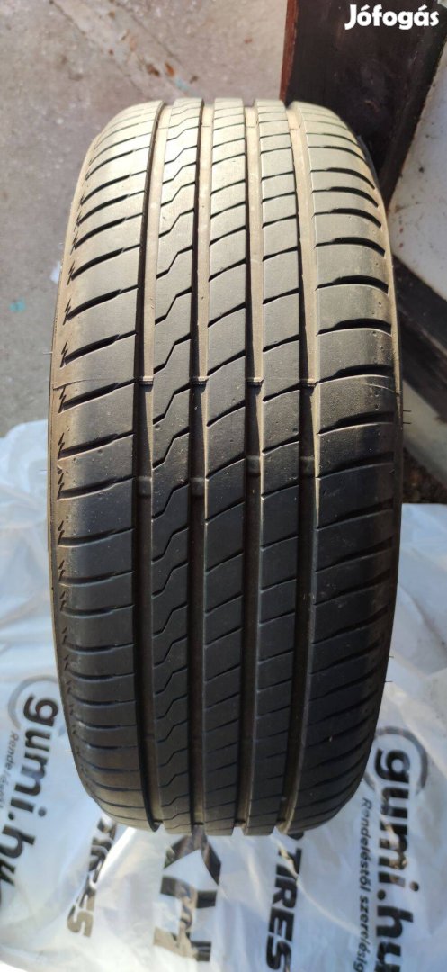 Újszerű Firestone Roadhawk 205/55 17R Nyári gumi