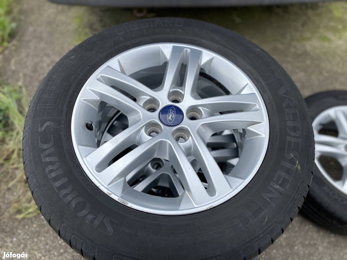 Újszerű Ford Galaxy/S-Max gyári alufelni 215/60R16 nyári