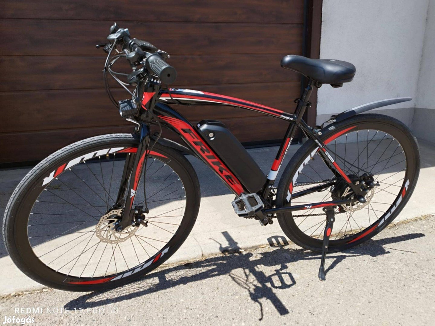 Újszerű Frike Elektromos Kerékpár 198 km-el!!!