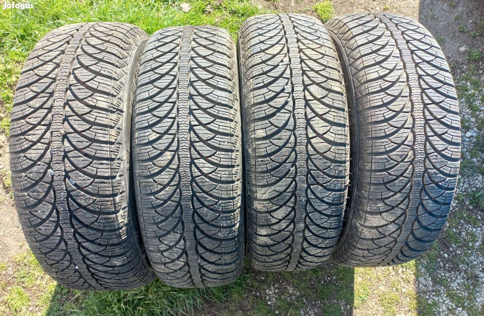 Újszerű Fulda 195/65 R15 téli garnitúra!