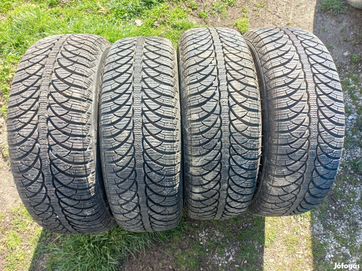 Újszerű Fulda 195/65 R15 téli garnitúra!