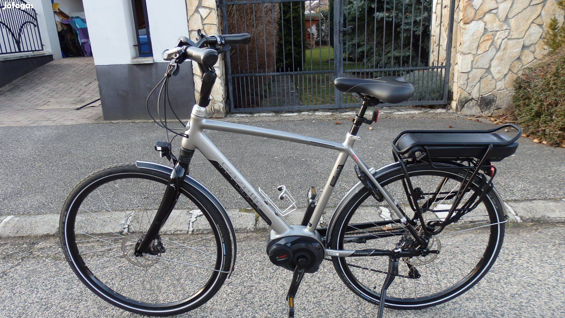 Újszerű Gazelle elektromos kerékpár pedelec e-bike Bosch Perf L 425000