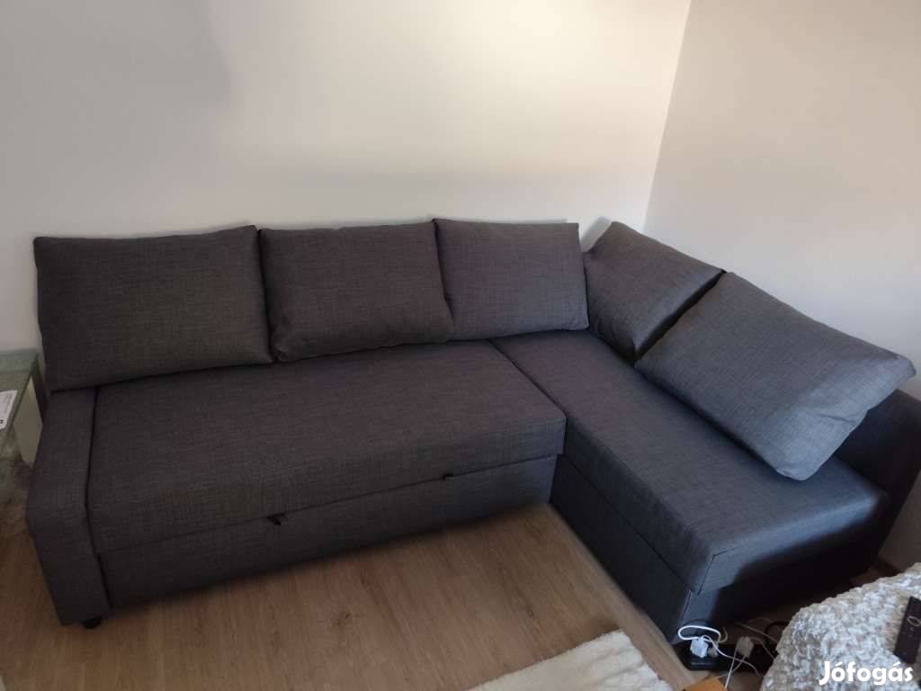 Újszerű IKEA Friheten/Klagshamn kinyitható sarokkanapé Skiftebo szürke