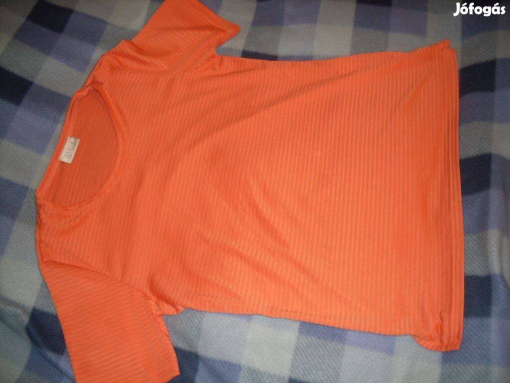 Újszerű Narancs színű női póló felső