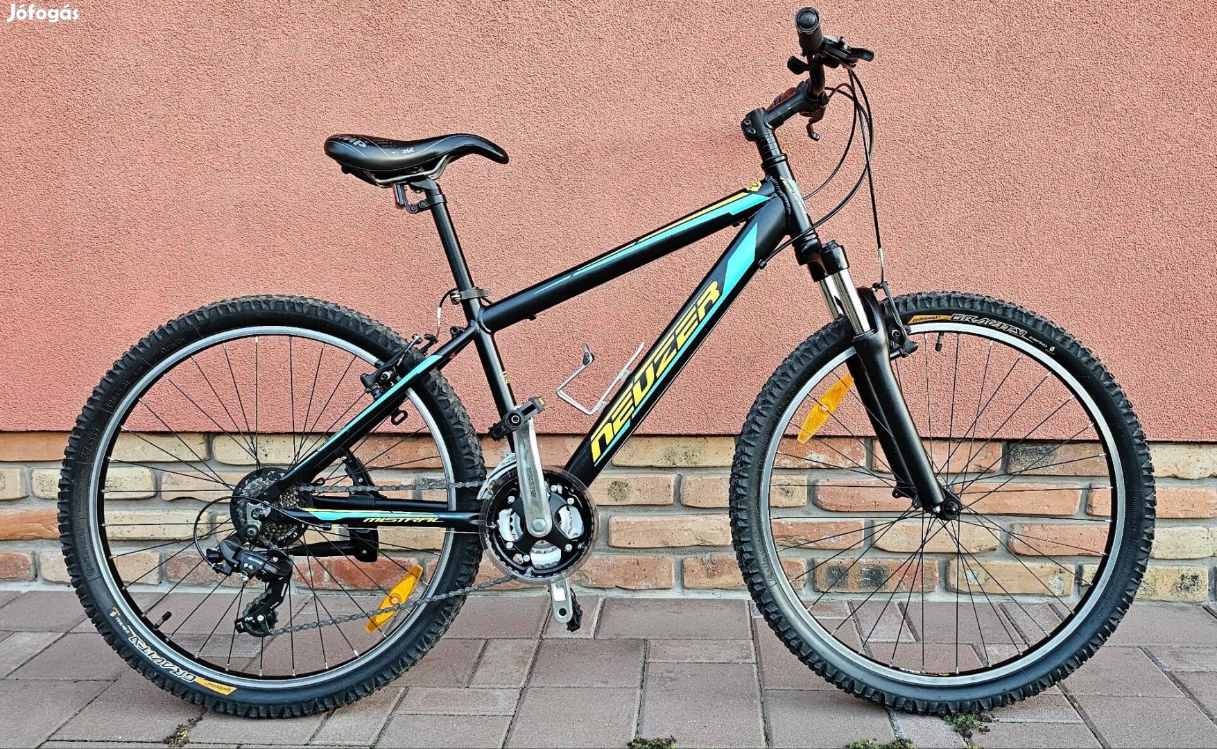 Újszerű Neuzer gyerek Mountain bike 15"