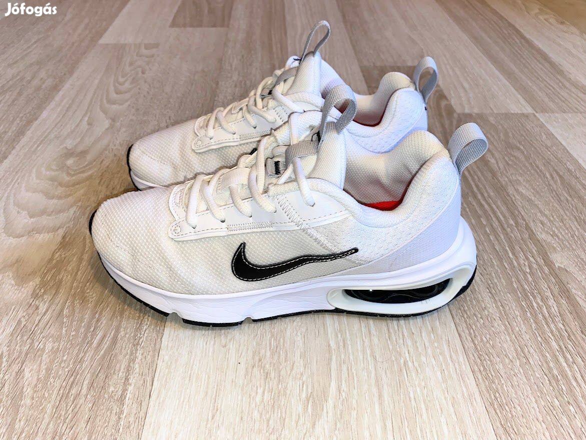 Újszerű Nike Air Max Intrlk Lite sportcipő 36.5 -es