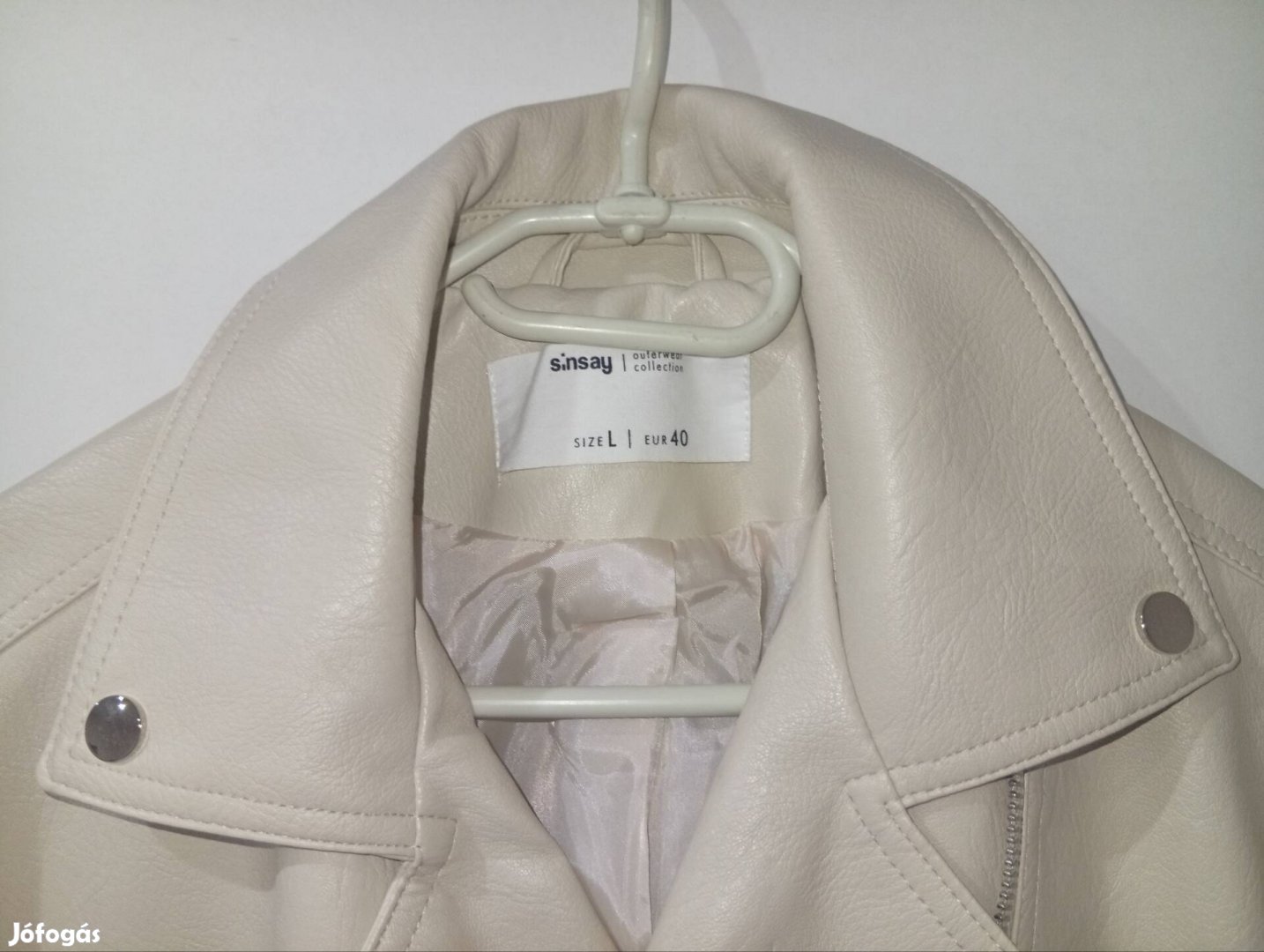 Újszerű,Női műbőr dzseki eladó!L-es!