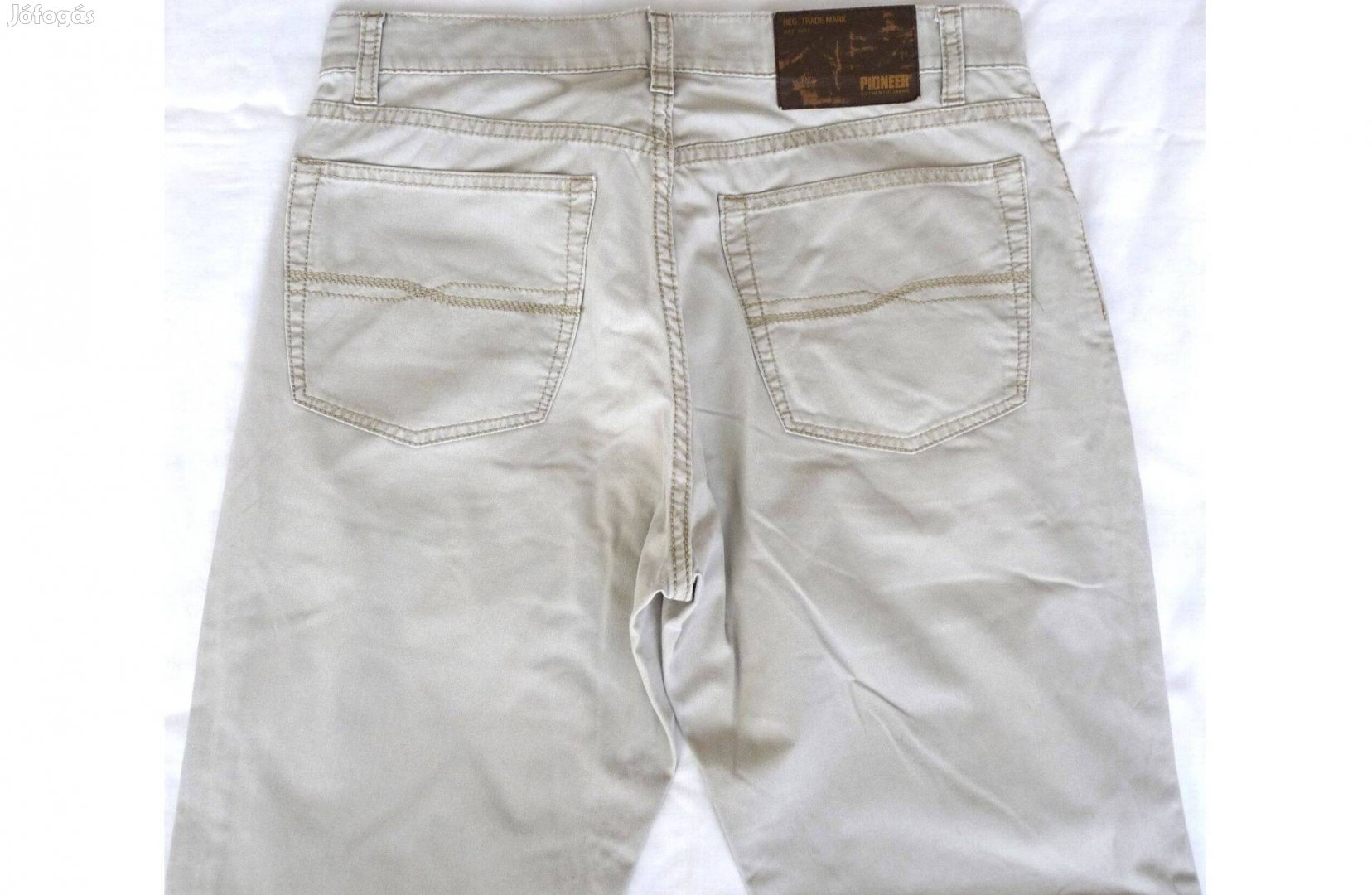 Újszerű Pioneer Jeans bézs ffi nadrág (33/30)