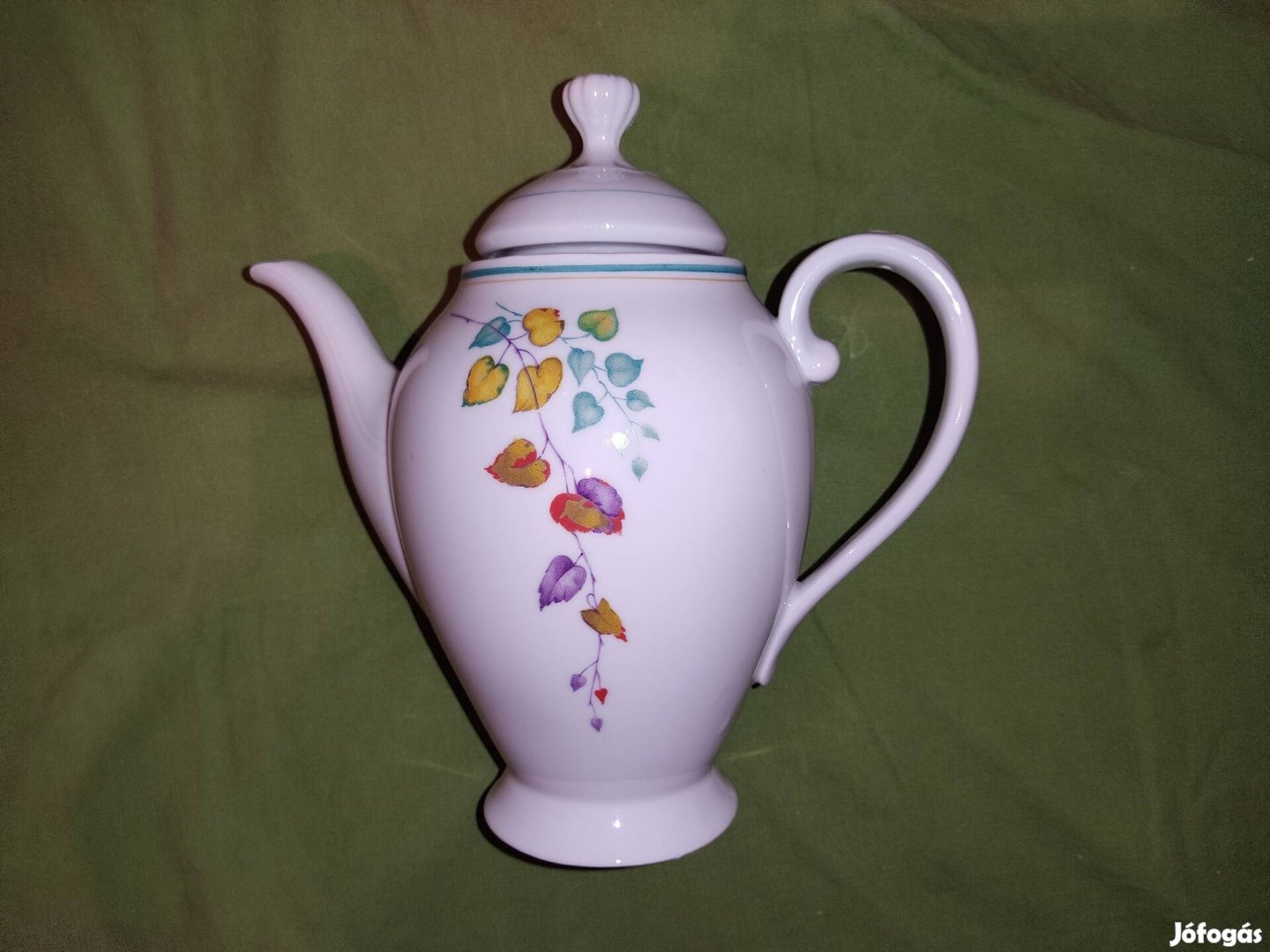 Újszerű Porcelán Teáskanna (kb.1,2l)