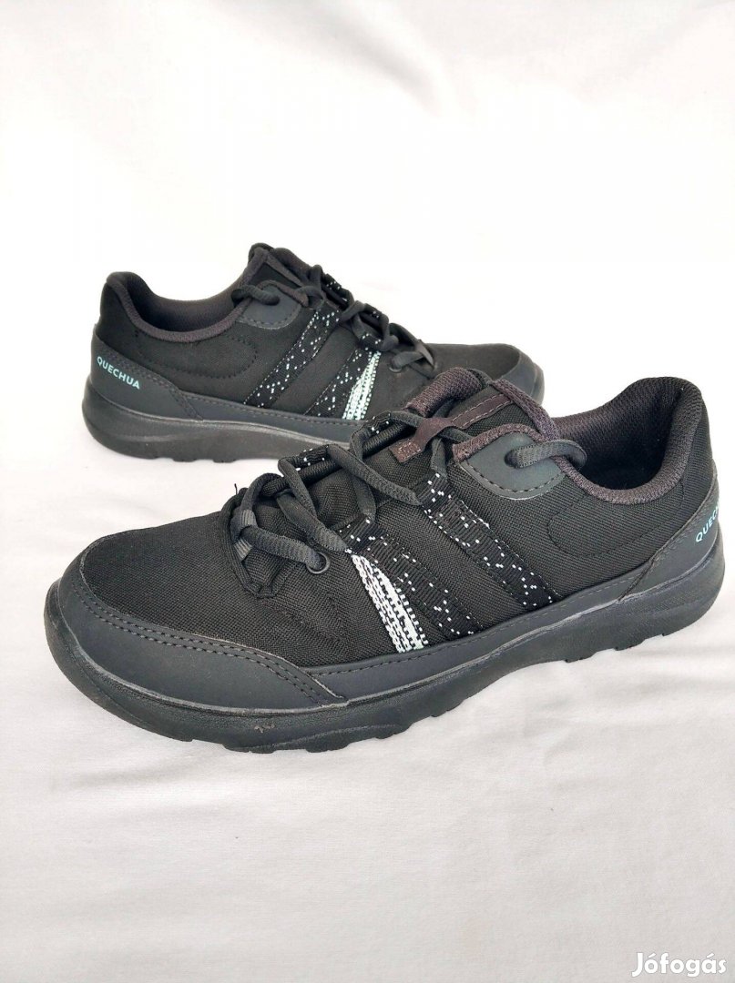 Újszerű Quechua 36 méretű fiú cipő