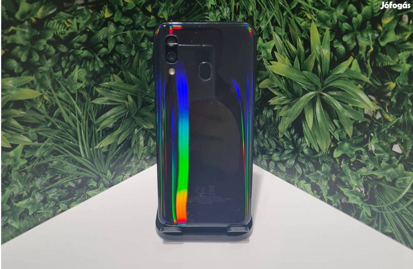 Újszerű Samsung Galaxy A40 4/64gb, 6 hónap jótállással