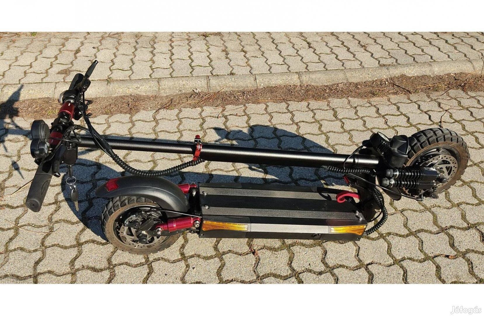 Újszerű Techsend Cyber Monster elektromos roller üléssel 1000w