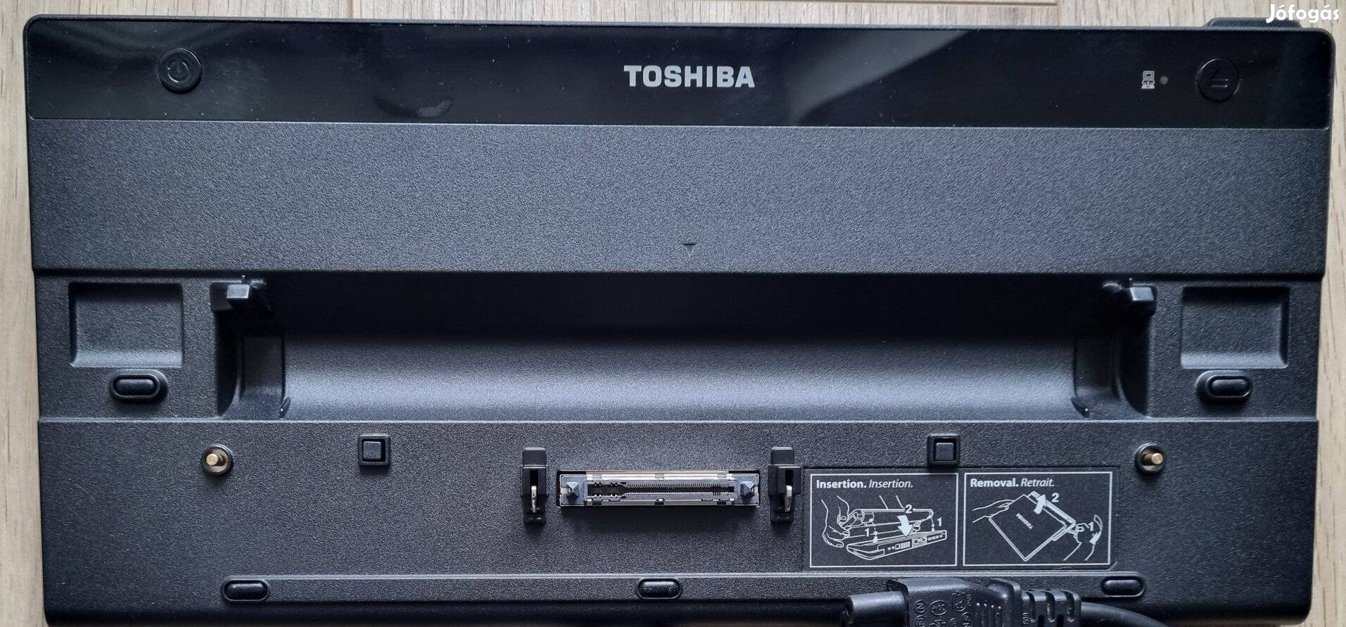 Újszerű Toshiba Portege dokkoló port replikátor