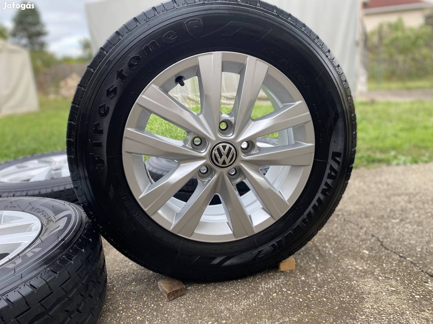 Újszerű Volkswagen Transporter T6 gyári kerék szett 5x120