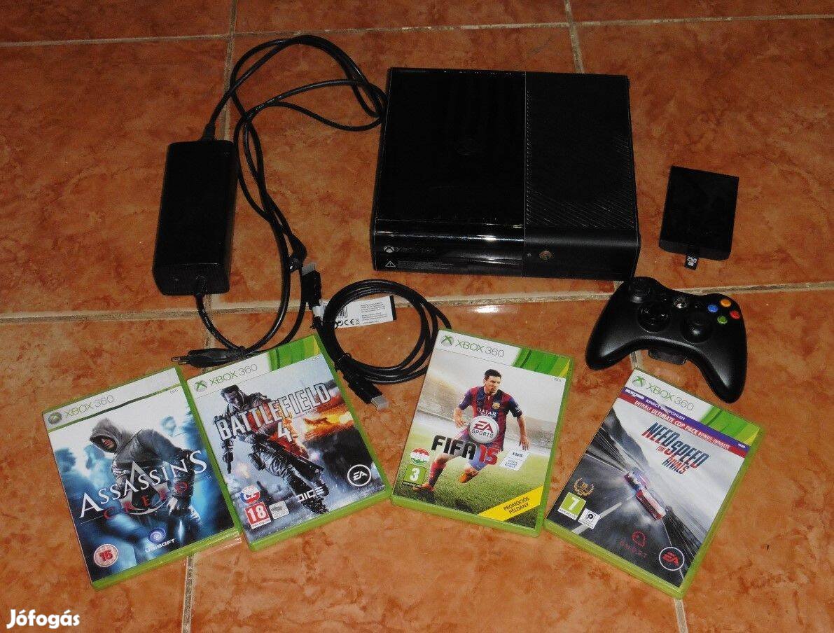 Újszerű Xbox 360 E 250GB, 1 vezeték nélküli joy, 4 Játék, 1 év gari