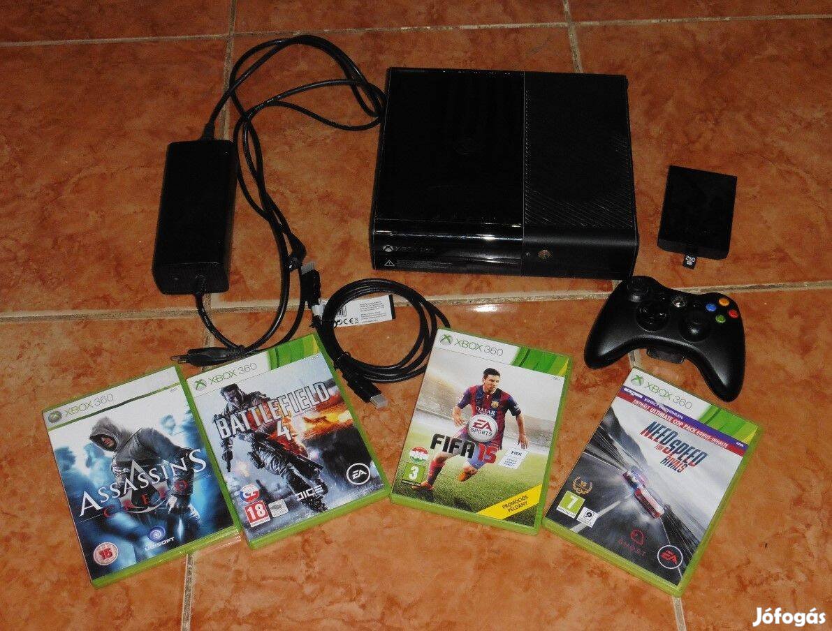 Újszerű Xbox 360 E 250GB, 1 vezeték nélküli joy, 4 Játék, 1 év gari