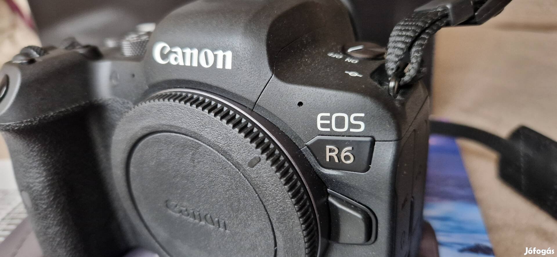 Újszerű! Canon EOS R6 - 3800 expo - MILC + EF Eos R Control Ring