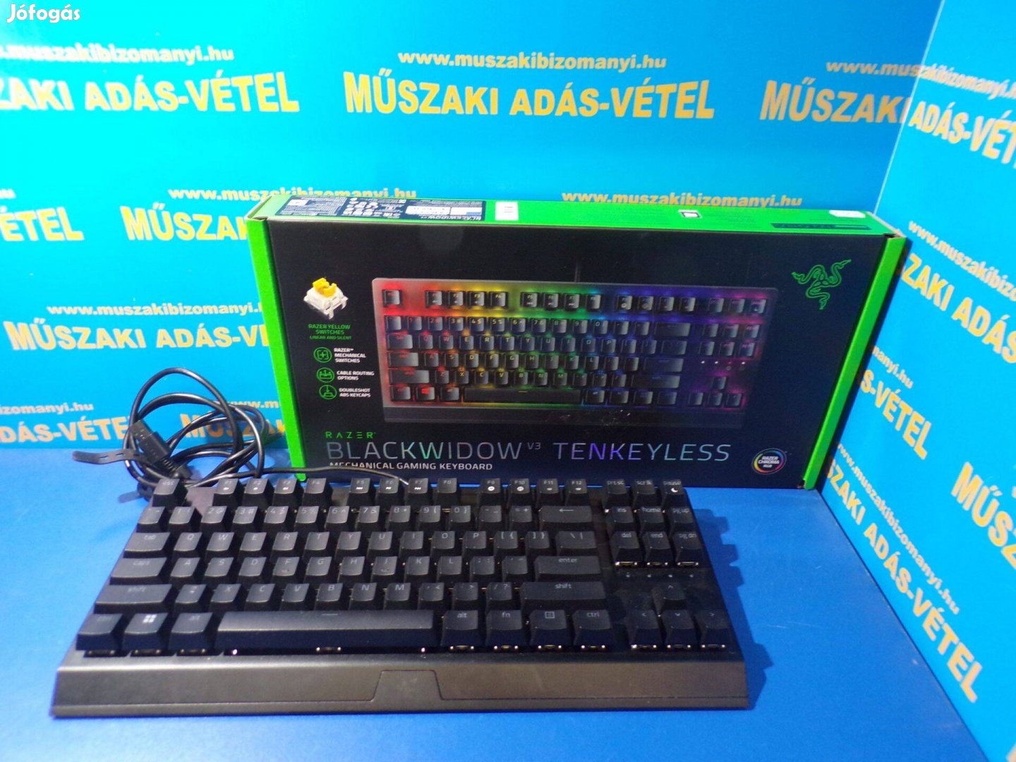 Újszerű! Razer Blackwidow V3 Billentyűzet jótállással. bn